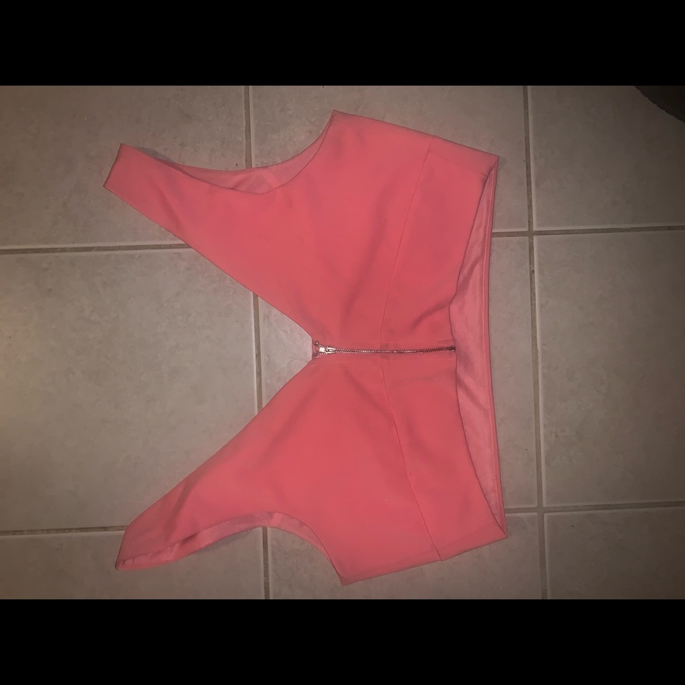 Pink top - Picture 2 of 2